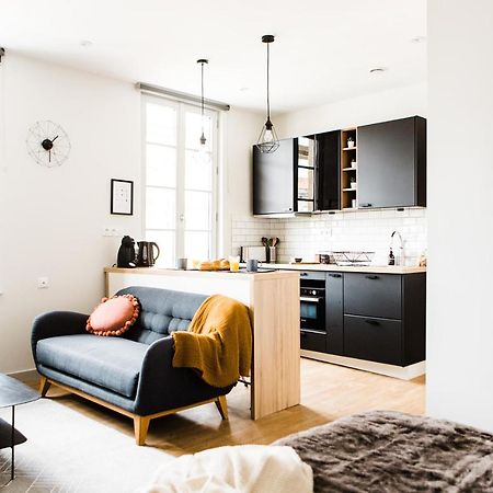 L'Audacieux Studio Lumineux Renove Et Equipe En Centre Ville Fontenay-le-Comte Ngoại thất bức ảnh